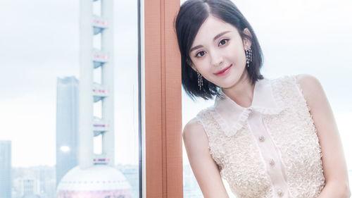 娱乐吃瓜姐娜扎,娱乐圈的瓜田女王，揭秘明星背后的故事